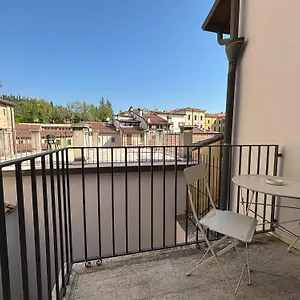 Veronajourneys , Verona Italy